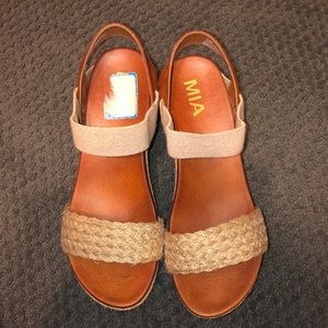 MIA woven wedges